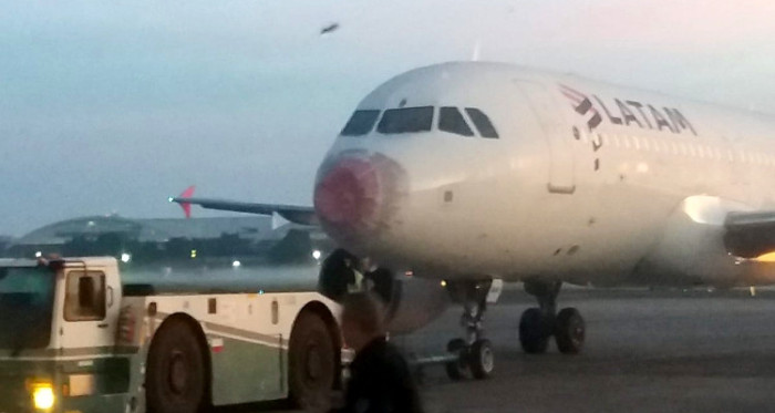 Por tormenta de granizos: avión de Latam con destino a Santiago aterrizó en Buenos Aires