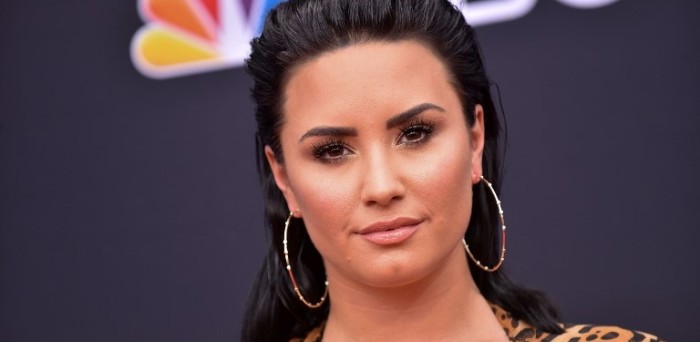 ¿Qué motivó a Demi Lovato a dejar de seguir a Nick Jonas y Selena Gomez en redes?