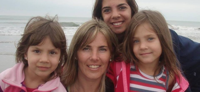 Robaron su casa y se llevaron cenizas de su hija: el desesperado llamado de madre en redes