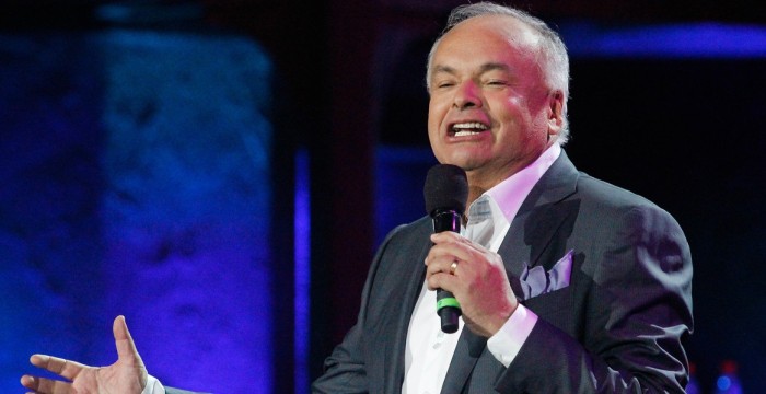 Hijo de Álvaro Salas se mostró por primera vez ante las cámaras en los Copihue de Oro