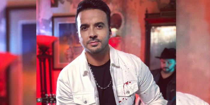 Luis Fonsi visitó de sorpresa un colegio en Concepción: niños no ocultaron su emoción