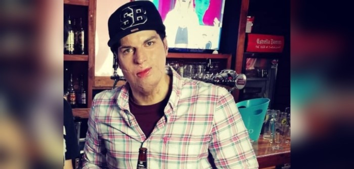 Agradecido: Ignacio Lastra mostró camiseta que le regaló Colo Colo cuando estaba grave