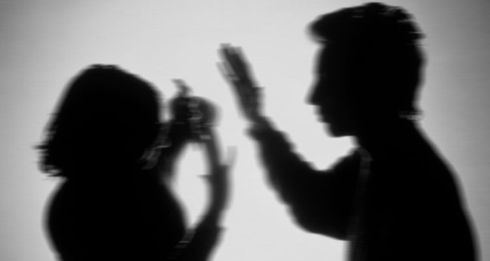 El brutal crimen que conmociona Puente Alto: niño asesinó a su madre con barra de metal