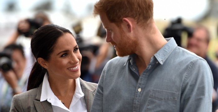 Meghan Markle anunció cuándo tendrá a su bebé durante breve encuentro con admiradores