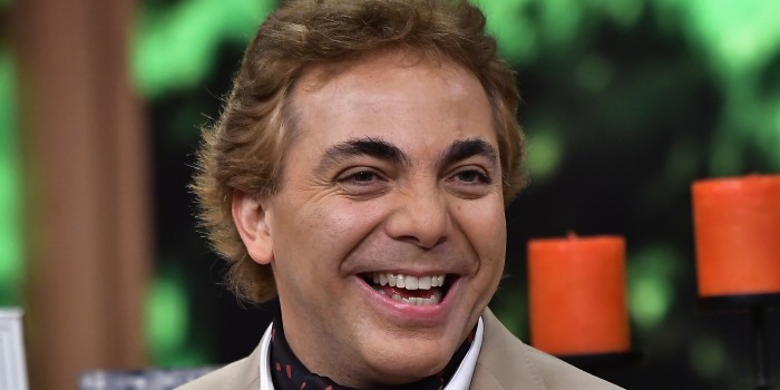 Para no creer: Cristián Castro reveló que a sus 45 años aún toma leche en mamadera