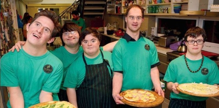 Grandes emprendedores: jóvenes con síndrome de down crean exitosa pizzería