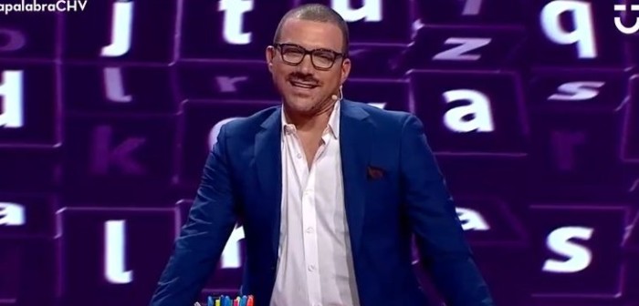 Julián Elfenbein imitó a Freddie Mercury en 'Pasapalabra' y dividió a seguidores