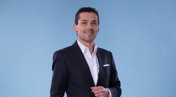 Vuelve un clásico: TVN reestrenará 'Había una vez' con Gustavo Huerta como animador