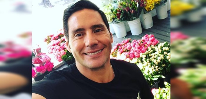 ¿Brazo gigante? Ilusión óptica en imagen de Pancho Saavedra sacó risas entre seguidores