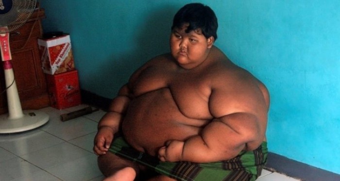 Luce irreconocible: niño que bajó más de 100 kilos ahora busca convertirse en futbolista profesional