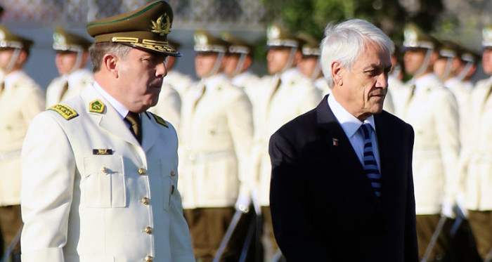 Piñera confirmó salida de Soto: Congreso fue citado para notificar destitución del general