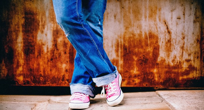 A pesar de lo incómodos: estos son los pantalones que vuelven y que fueron full tendencia en el 2000