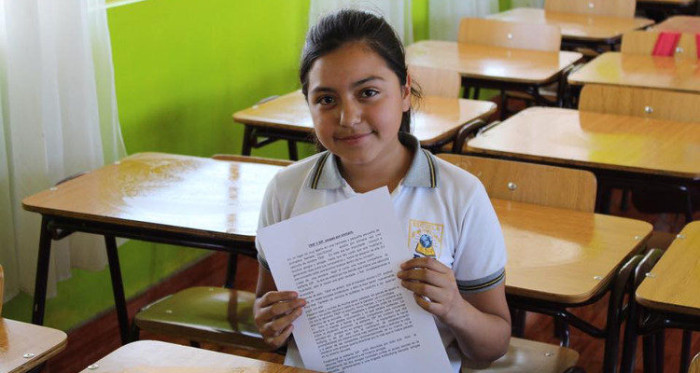 Sufrió bullying por la muerte de su papá: ahora ganó concurso con cuento basado en su vida