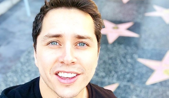 A lo Christian Grey: Karol Lucero paseó en avioneta junto a expareja por su cumpleaños