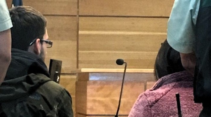 Padres de menor de 2 años encontrado en la calle tenían marihuana en su casa: quedaron libres