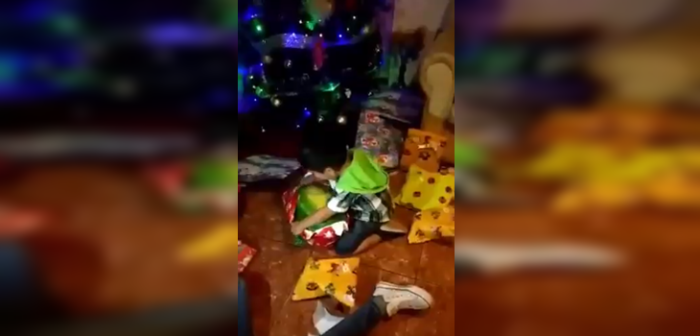 Deseo cumplido: la eufórica reacción de un niño que recibió una sandía como regalo en Navidad