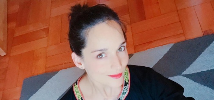 Falta poquito: María José Bello muestra su prominente guatita de embarazo a días de dar a luz