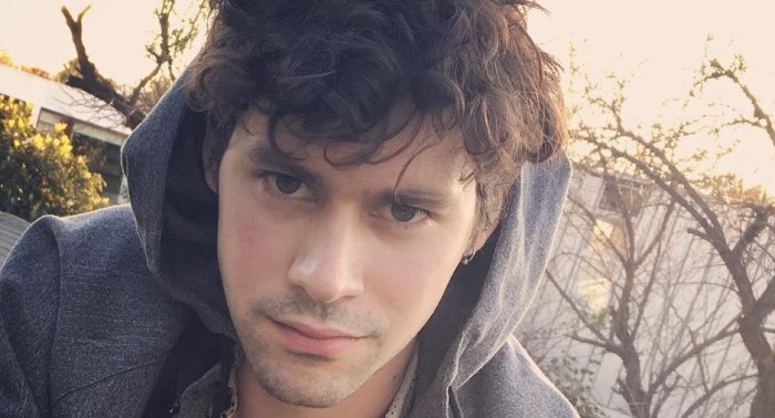 El desafiante rol de Pedro Campos en 'Juegos de Poder': será el hijo gay de Álvaro Rudolphy