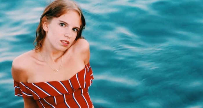 Joven fue expulsada de un gimnasio en Alemania porque su vestuario 