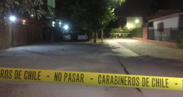 Matan a joven de 22 años durante portonazo en Estación Central: robaron su auto y luego lo quemaron