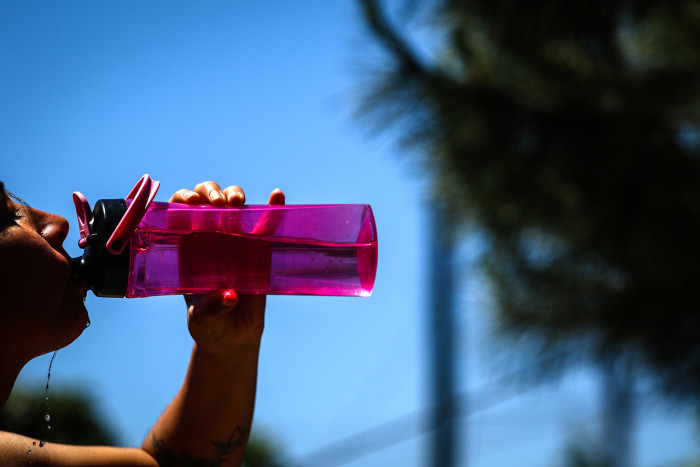 Emiten alerta por ola de calor que afectará a tres regiones: termómetros llegarán a los 36°C