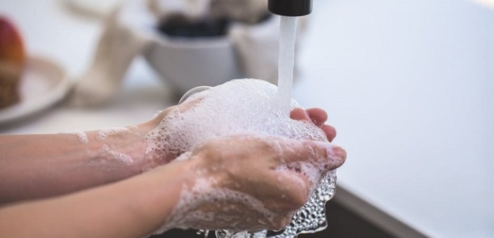 ¿Lavarse las manos en exceso es dañino? Expertos aclaran cuál es la frecuencia ideal