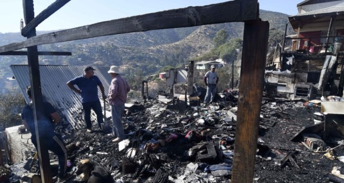 Incendios forestales tienen en alerta a región de Valparaíso: hasta el momento hay 250 damnificados