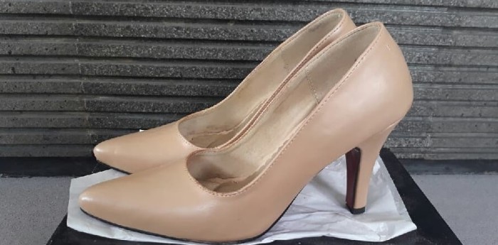 ¿Zapatos color nude son una 