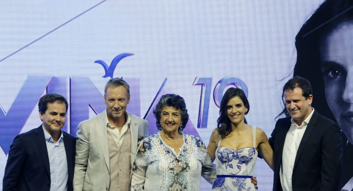 ¿Qué artista habrá sido? Producción del Festival reveló que les pidieron un avión como requerimiento