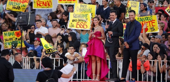 ¿Exagerados? Televidentes reclaman por detalle 