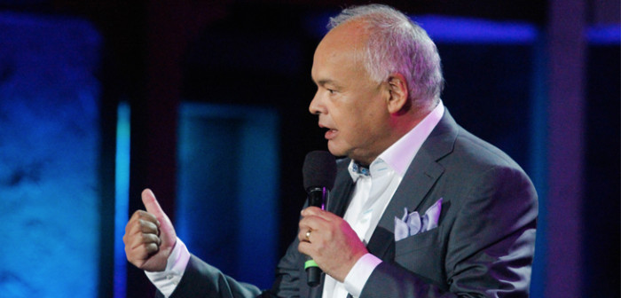 Mujer que demandó a Álvaro Salas por paternidad lo acusa: no ha pagado la pensión alimenticia