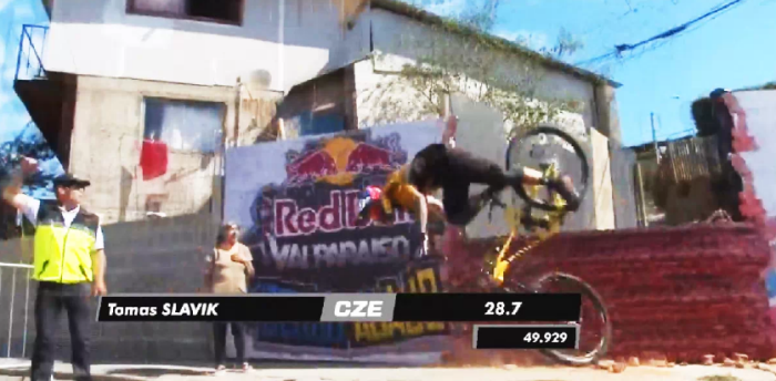 Excampeón del 'Valparaíso Cerro Abajo' sufrió brutal caída en plena carrera: terminó con fractura