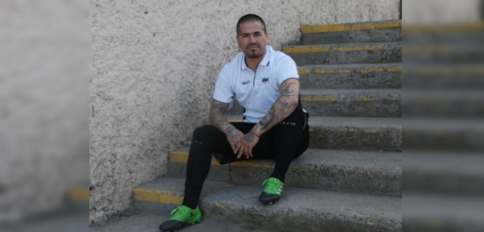 Kike Acuña relató complejo momento que vivió su polola: por una muela del juicio 'casi muere'