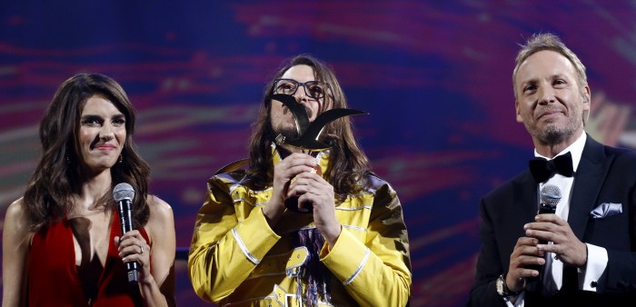 'Violento Parra' lo logró: Mauricio Palma ganó gaviota de plata y de oro tras su show en Viña