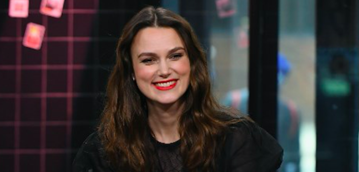 Extraña habilidad: Keira Knightley se luce 