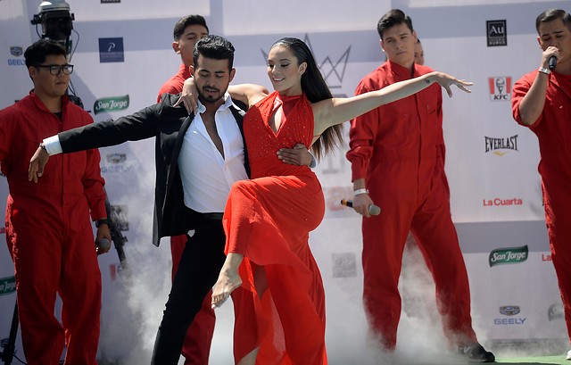 ¿Piscinazo con ropa? Hernán Arcil explicó la razón que tuvo para no usar traje de baño en coronación