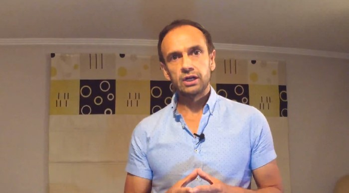 Periodista Rodrigo Sepúlveda consiguió un abdomen marcado gracias a la dieta de Maluma