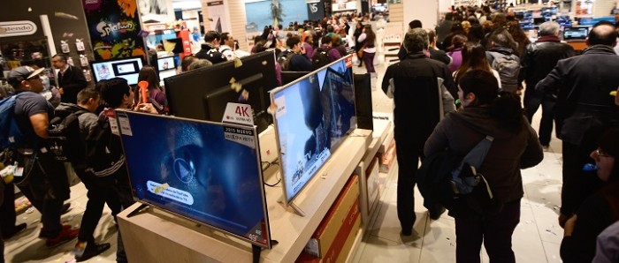 Los horarios en que funcionarán centros comerciales y supermercados durante Semana Santa