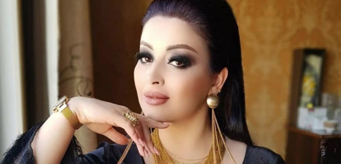 Condenan a cantante asiática por celebrar su cumpleaños con amigos y no 