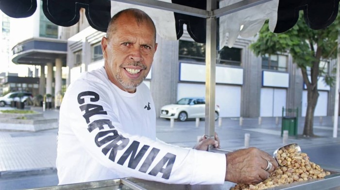 El renacer del 'Conejo' Martínez tras perder su imperio de maní confitado: 