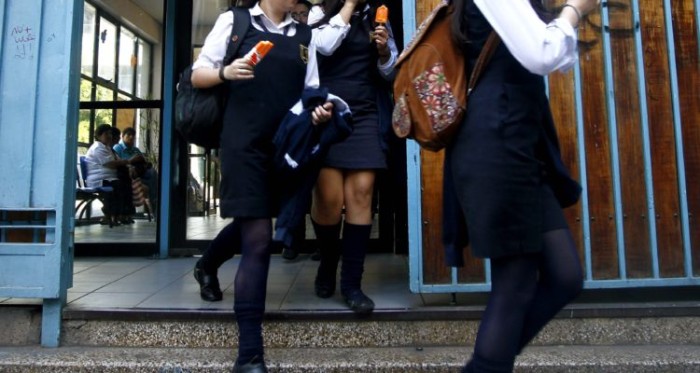 Auxiliar de colegio fue detenido por tomar fotos íntimas a alumnas: usó tablet robada a apoderada