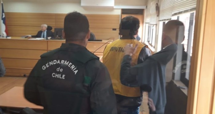Hombre habría matado de un disparo a su pareja frente a sus dos hijos en Trehuaco