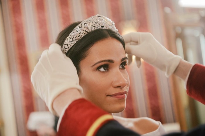Igualitas: el increíble parecido entre Meghan Markle y la actriz que la interpretará en su película