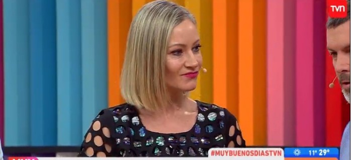 Lo avergonzó: Marcela Vacarezza sacó risas tras mostrar la manera en que duerme Rafa Araneda