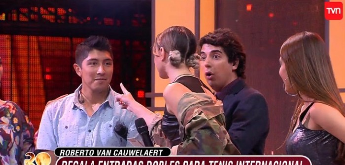 La encerrona de Millaray Mandiola a Juan Ángel en Rojo: 