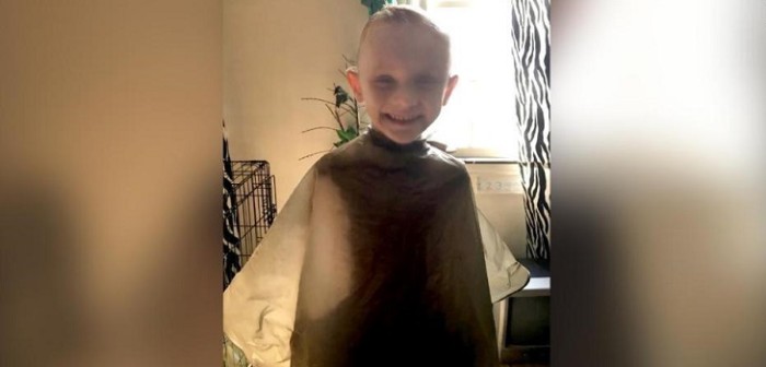 Acusan a padres de asesinar a su hijo de 5 años en EEUU: lo envolvieron en plástico y lo enterraron