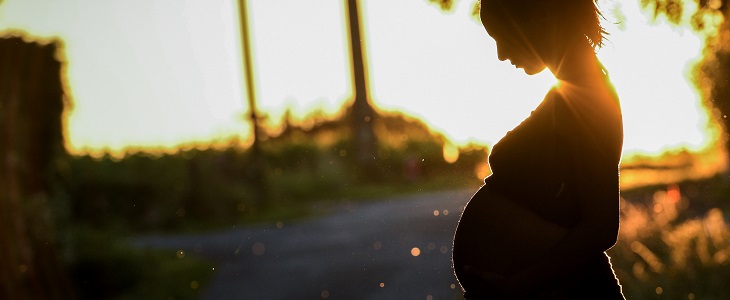 Los beneficios que tiene para el desarrollo de tu bebé consumir este fruto seco durante el embarazo