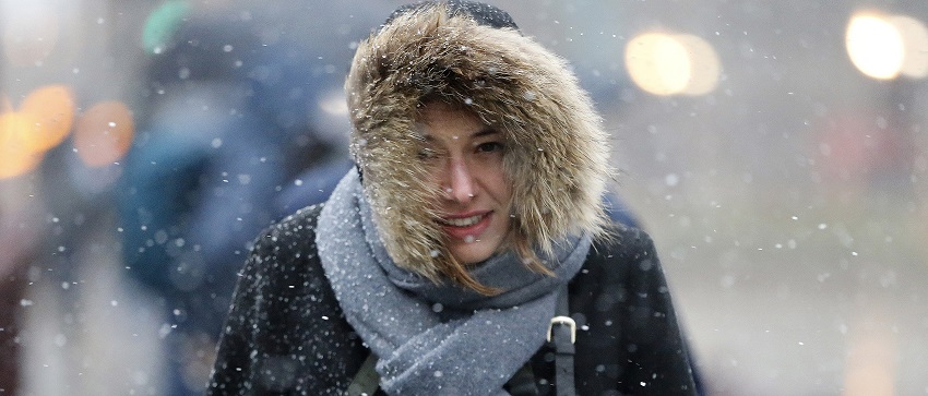 Consejos para salir a la calle abrigado en invierno y no morir de frío en el intento