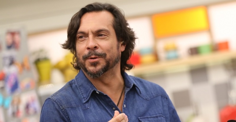 ¿A lo Luis Miguel? Mauricio Jürgensen se cortó el pelo y compañeros de 