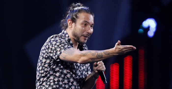 Felipe Avello vivió impasse antes de show en minera y seguidores respondieron con divertidas bromas